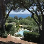 Du Soleil דירה